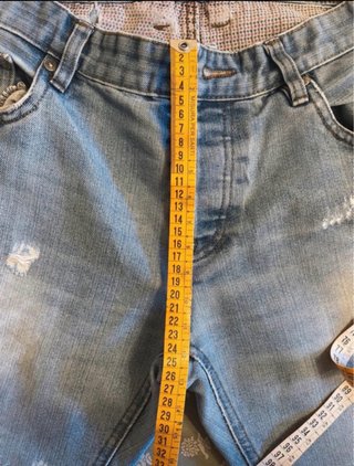 Jeans uomo blu strappati