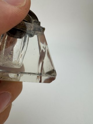 Tintero antiguo cristal tapa metálica