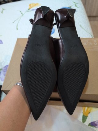 Zapatillas estilete bajo marrón