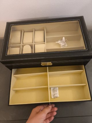 Portaoggetti in pelle con cassetto