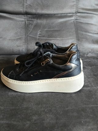 Zapatillas piel Nero Giardini n38