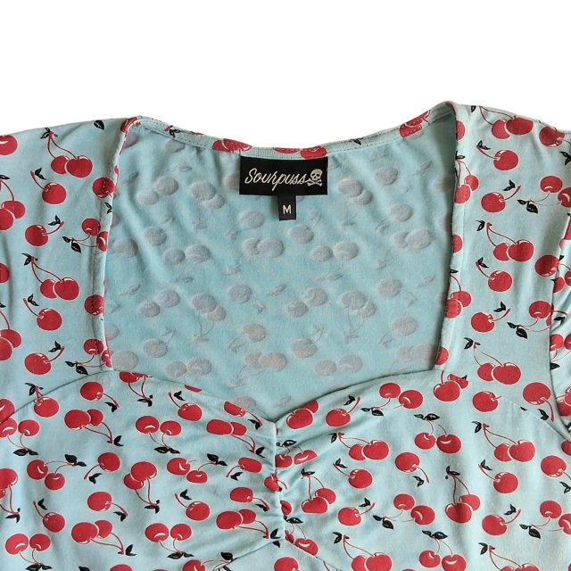 Vestido cerezas "Sourpuss".