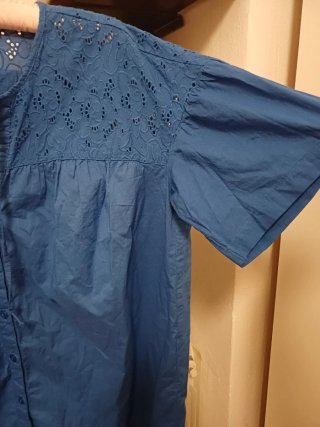 Blusa con Sangallo Taglia Curvy