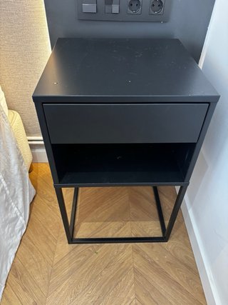 Mesita de noche IKEA VIKHAMMER (2 unidades)
