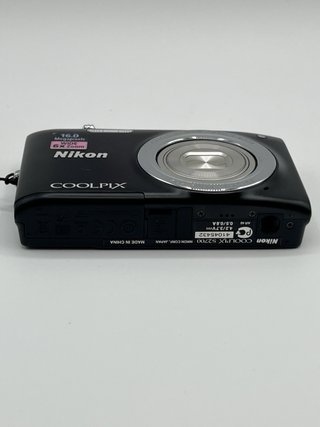 NIKON COOLPIX S2700 Black 16 Megapixel 6x Zoom