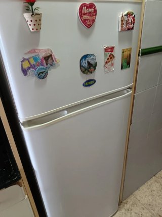 Nevera blanca frigorífico posibilidad de transport