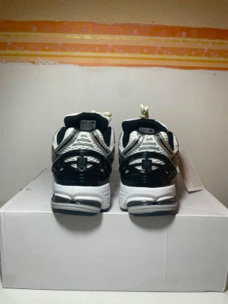 Zapatillas New Balance 1906 Plata/Blanco