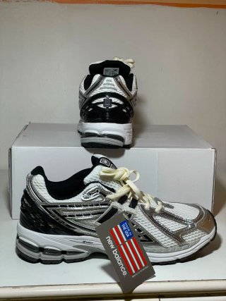 Zapatillas New Balance 1906 Plata/Blanco