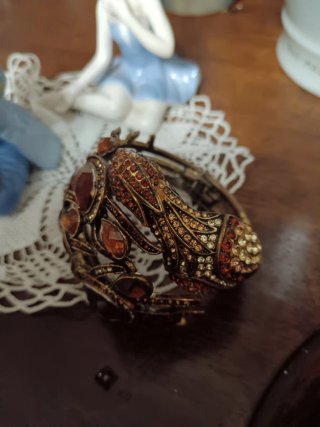 Bracciale pavone con pietre arancioni