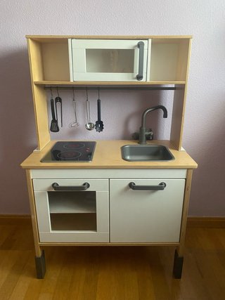 Cocinita IKEA de madera
