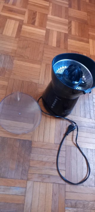 Exprimidor Eléctrico NGS