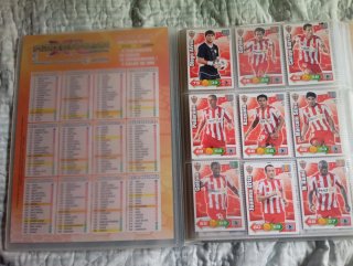 Álbum Panini Adrenalyn XL 2010-11 + 150 Cartas