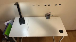 Mesa de estudio blanca