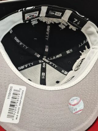 Gorra New Era 59FIFTY Paisley Blanco Talla7.1/8