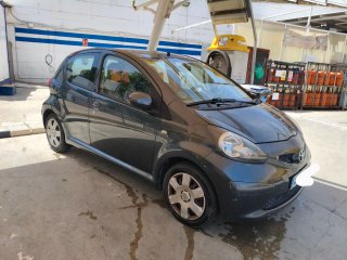 Toyota Aygo 1.0 Gasolina 2008 · 90.000 km