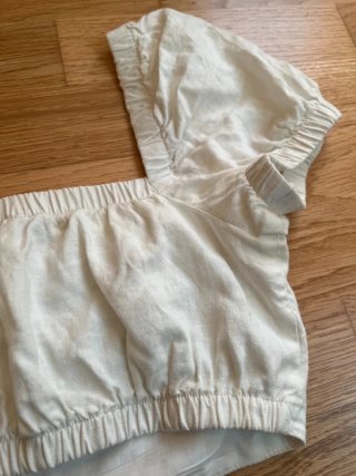 Top blanco romántico milkmaid mangas abullonadas S