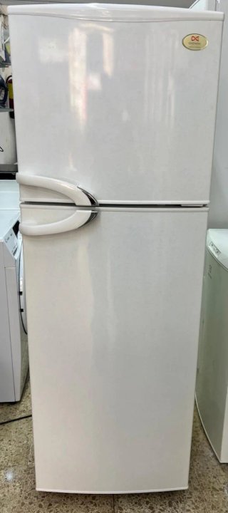 Nevera DAEWOO blanca A+