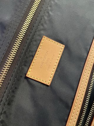 Louis Vuitton Bolso Marrón y Beige