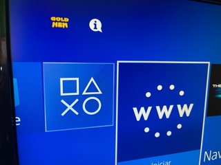 PS4 Slim + 2 Mandos, Juegos y extras