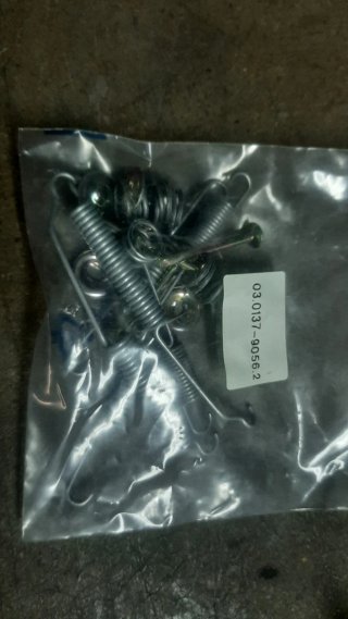 Kit frenos traseros Peugeot 205  Lucas-Girling