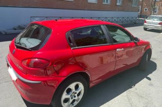 Alfa Romeo 147 2004 pegatina B 199mil kl único pro