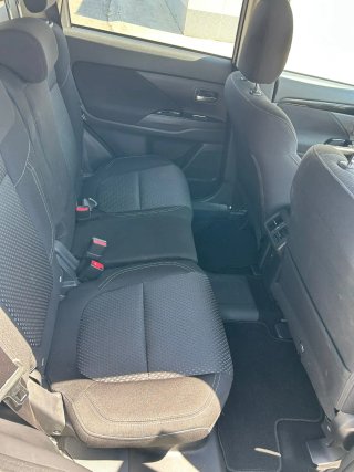 Mitsubishi Outlander 2021