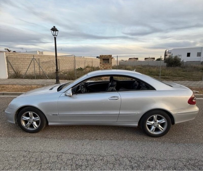 Mercedes-Benz  CLK 2005 - foto 1