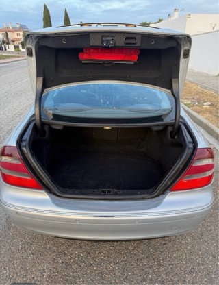 Mercedes-Benz  CLK 2005