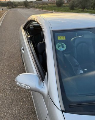 Mercedes-Benz  CLK 2005