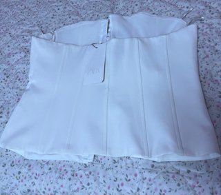 Corsé blanco Zara
