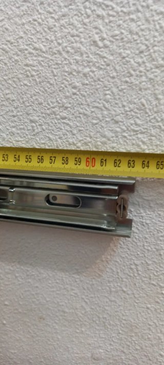 Accesorio interior armario metal