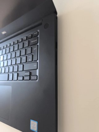 Dell XPS 9570 i5 8th Gen (PIEZAS)