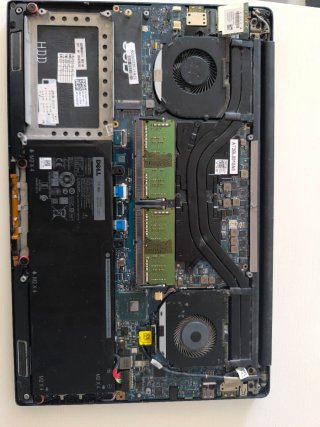 Dell XPS 9570 i5 8th Gen (PIEZAS)