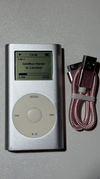 Apple iPod Mini 2ª Gen 32GB Plata.