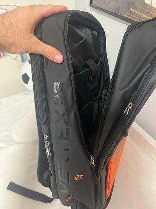 Mochila Bullpadel Juan Tello Negra/Naranja
