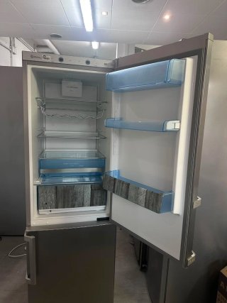 Nevera marca Balay con garantia transport