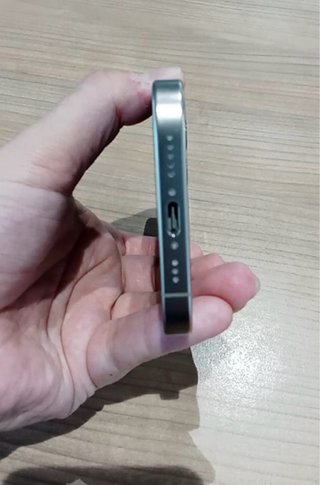 iPhone 16 Pro 256GB Gris 100% bateria