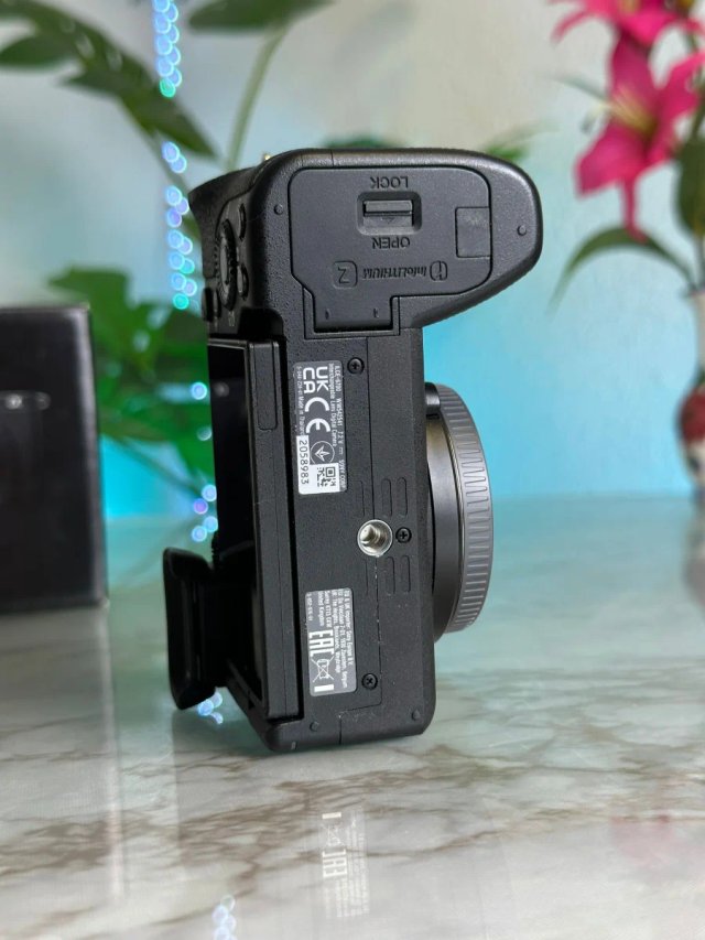 Sony A6700
