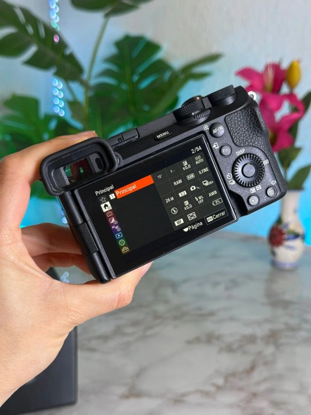 Sony A6700