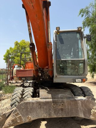 Excavadora Fiat Hitachi 150w.3