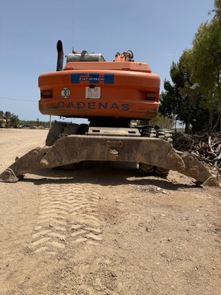 Excavadora Fiat Hitachi 150w.3