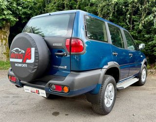 Nissan Terrano II 2000