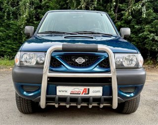 Nissan Terrano II 2000