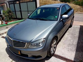 Mercedes-Benz Clase C 2010
