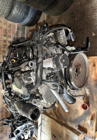 Motor mercedes 270910 cla