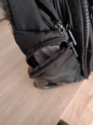 Equipaje de mano tipo trolley.