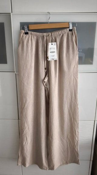 Conjunto Zara Camisa y Pantalón Beige