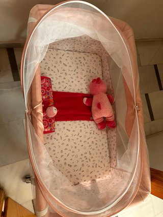 Minicuna rosa claro casi nueva