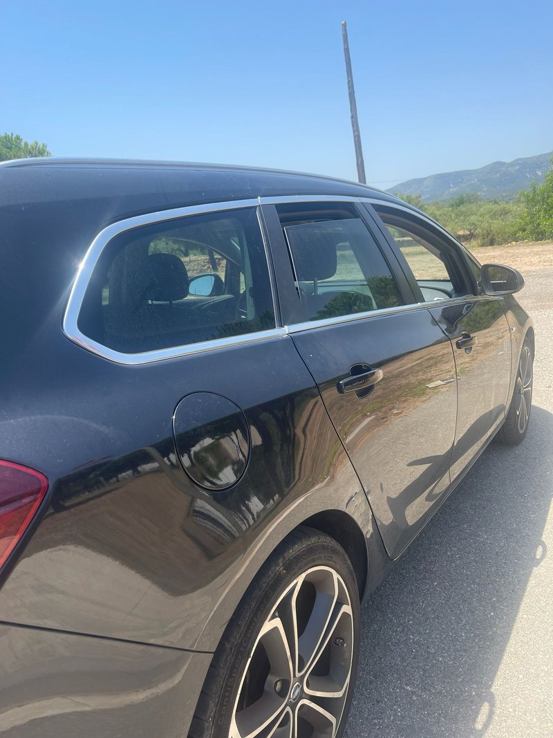 Opel Astra 1.6 CDTI S/S Excellence 2015, foto 5