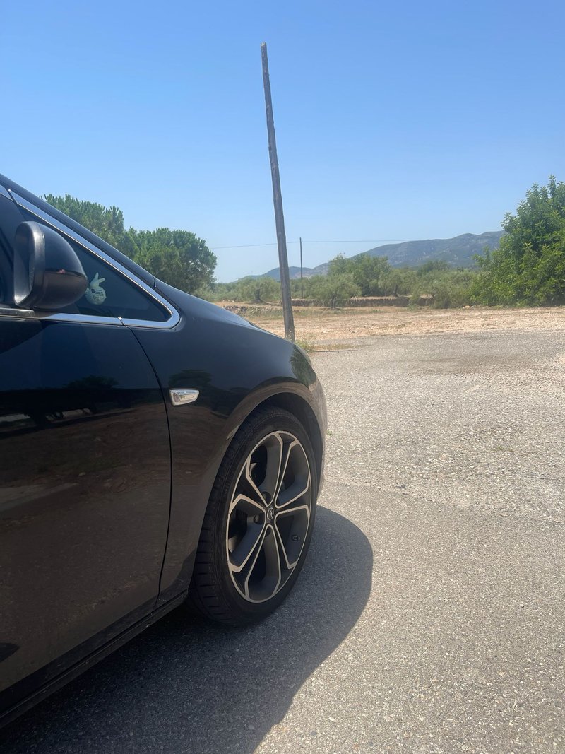 Opel Astra 1.6 CDTI S/S Excellence 2015, foto 6